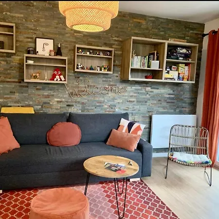 6 Personnes Jardin Parking Apartment Montevrain